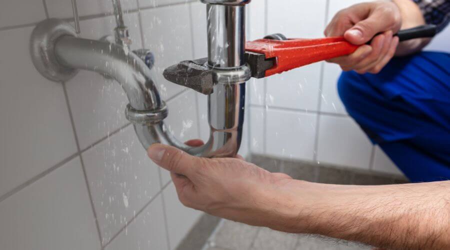 Expert burst pipe repair services in Hardyville, KY